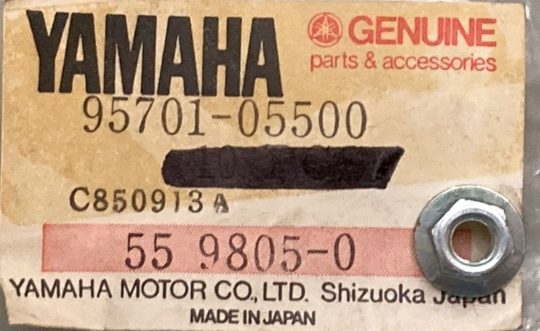 NEW GENUINE YAMAHA 95701-05500 Nut Flange 3GM
