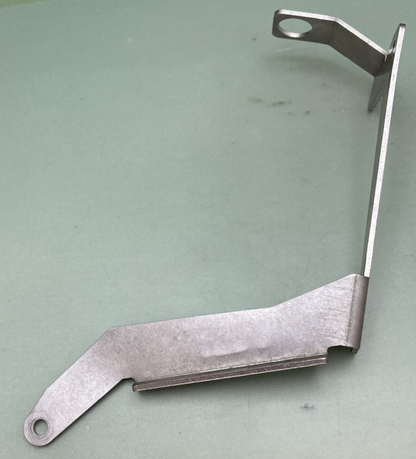 REPLACES BMW 7714853575501 BRACKET