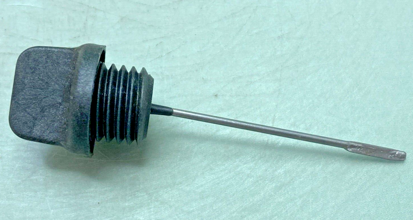 NEW GENUINE YAMAHA 401-15362-00 PLUG, OIL LEVEL