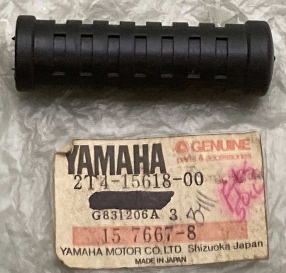 NEW GENUINE YAMAHA 2T4-15618-00 Cover Kick Lever