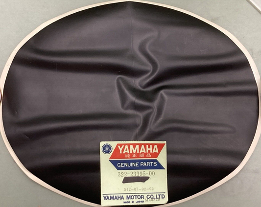NEW GENUINE YAMAHA 322-23395-00 EMBLEM NUMBER PLATE DECAL SOLID BLACK OVAL