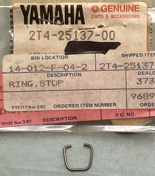 NEW GENUINE YAMAHA 2T4-25137-00 RING STOP FRONT WHEEL