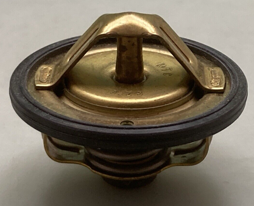 NEW GENUINE YAMAHA 1AA-12410-00 THERMOSTAT ASSEMBLY