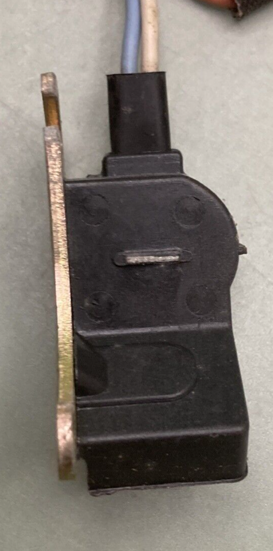 NEW GENUINE YAMAHA 2H7-81676-10 Pulser Coil Assembly