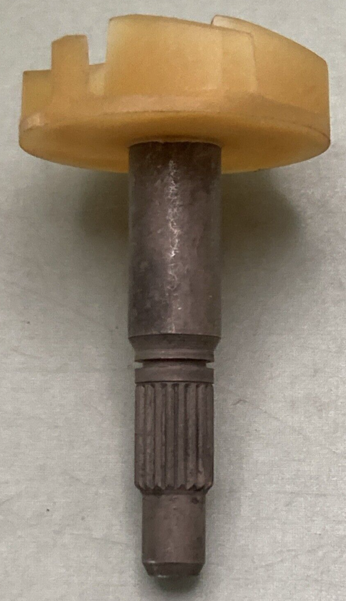 NEW GENUINE YAMAHA 4V2-12450-00 Impeller Shaft Assembly Water Pump