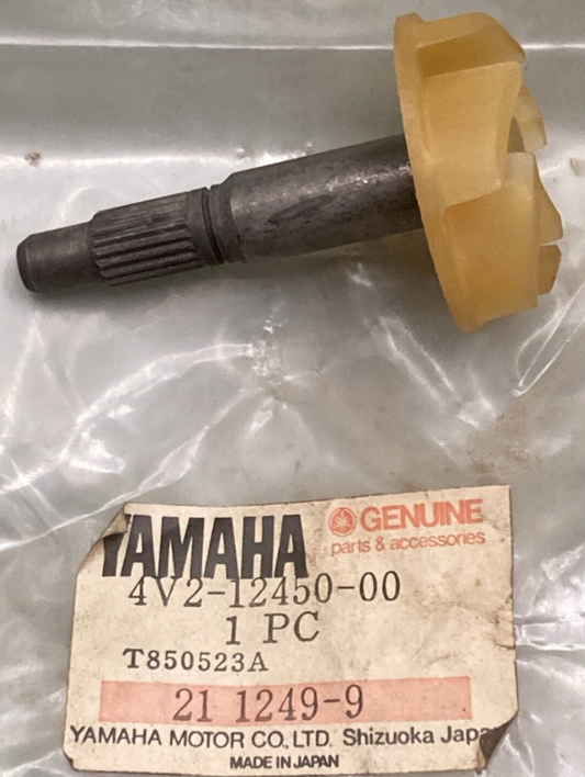 NEW GENUINE YAMAHA 4V2-12450-00 Impeller Shaft Assembly Water Pump