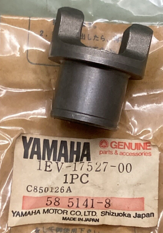 NEW GENUINE YAMAHA 1EV-17527-00 Cam Driven
