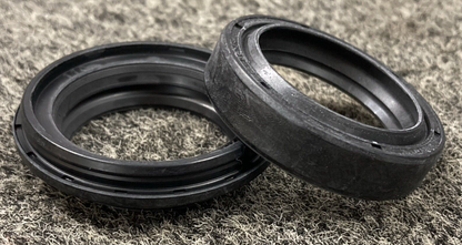 NEW GENUINE MOOSE 0407-0087 Fork Seal/Dust Seal Kit