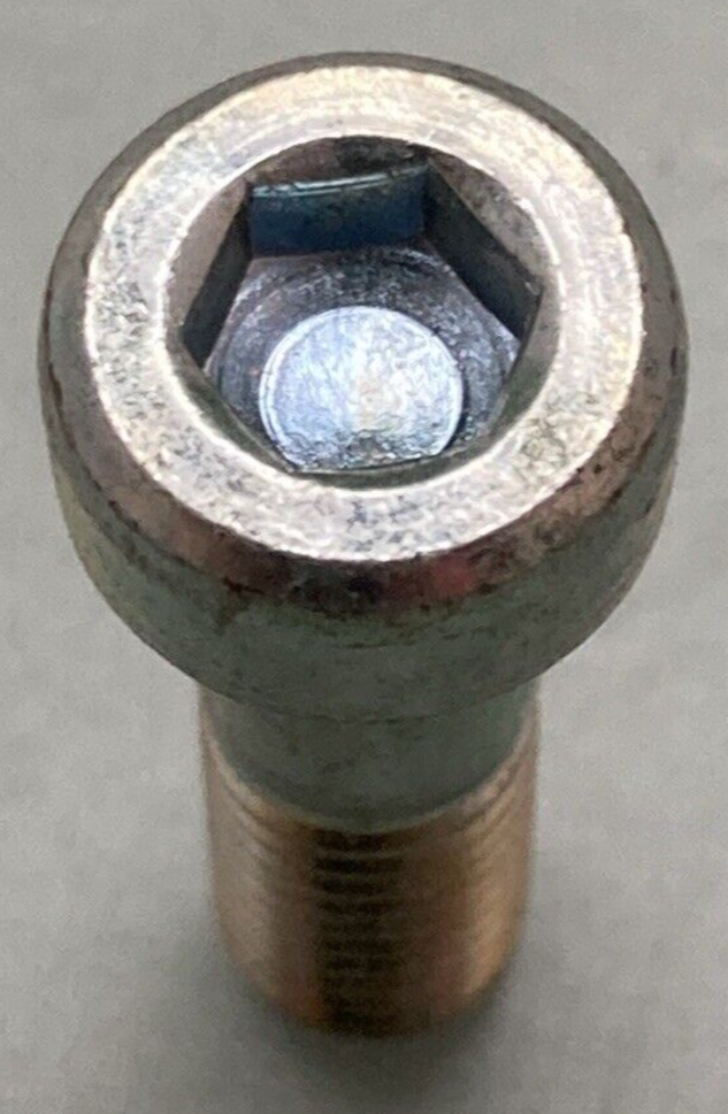 NEW GENUINE YAMAHA 1E7-23181-00 Bolt Hexagon Socket Head