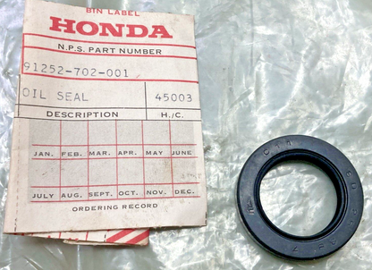 NEW GENUINE HONDA 91252-702-001 OIL SEAL