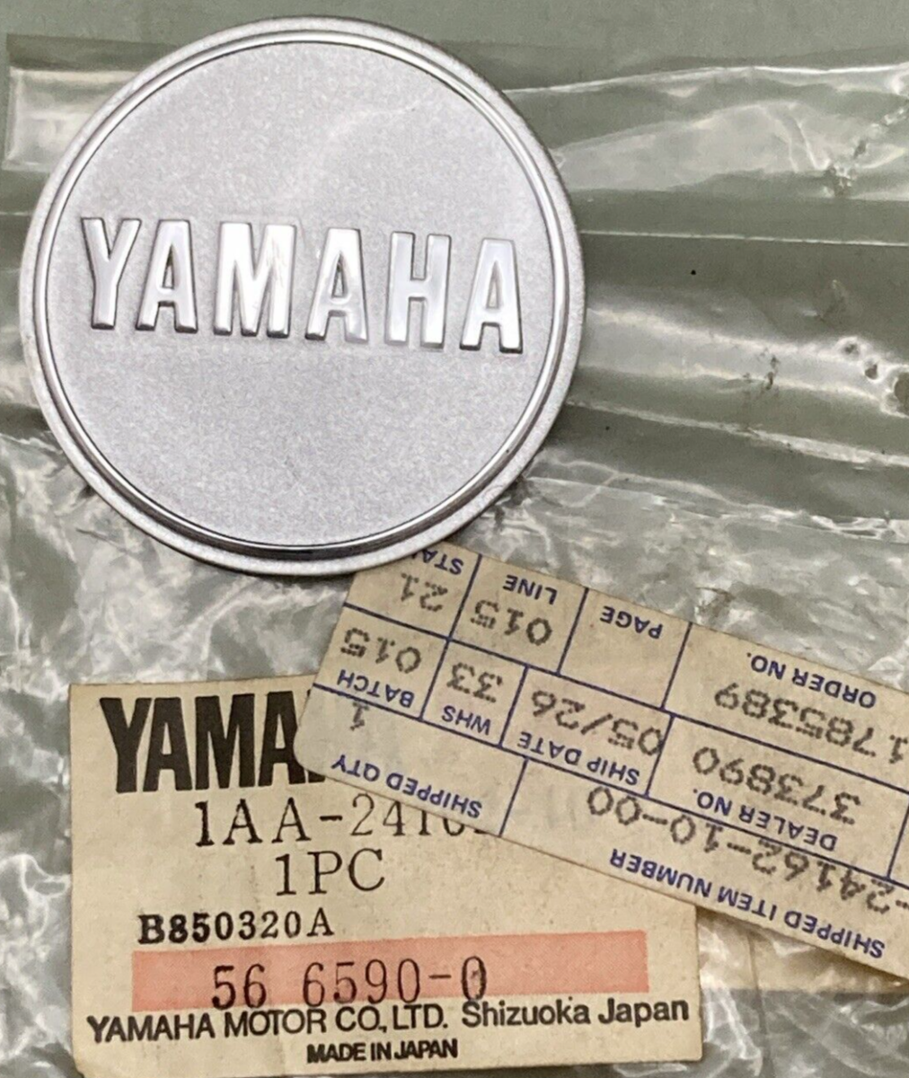 NEW GENUINE YAMAHA 1AA-24162-10 EMBLEM 2 SILVER ROUND 2"