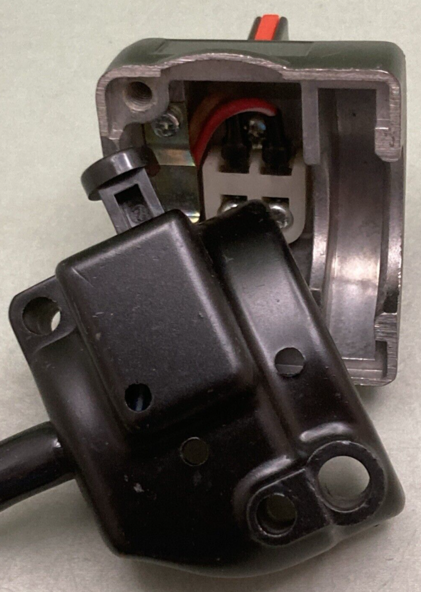 NEW GENUINE YAMAHA 3Y6-83975-00 Switch Handle 2 W/ HARDWARE