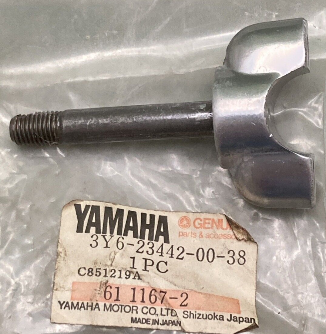 NEW GENUINE YAMAHA 3Y6-23442-00-38 Holder Handle Lower