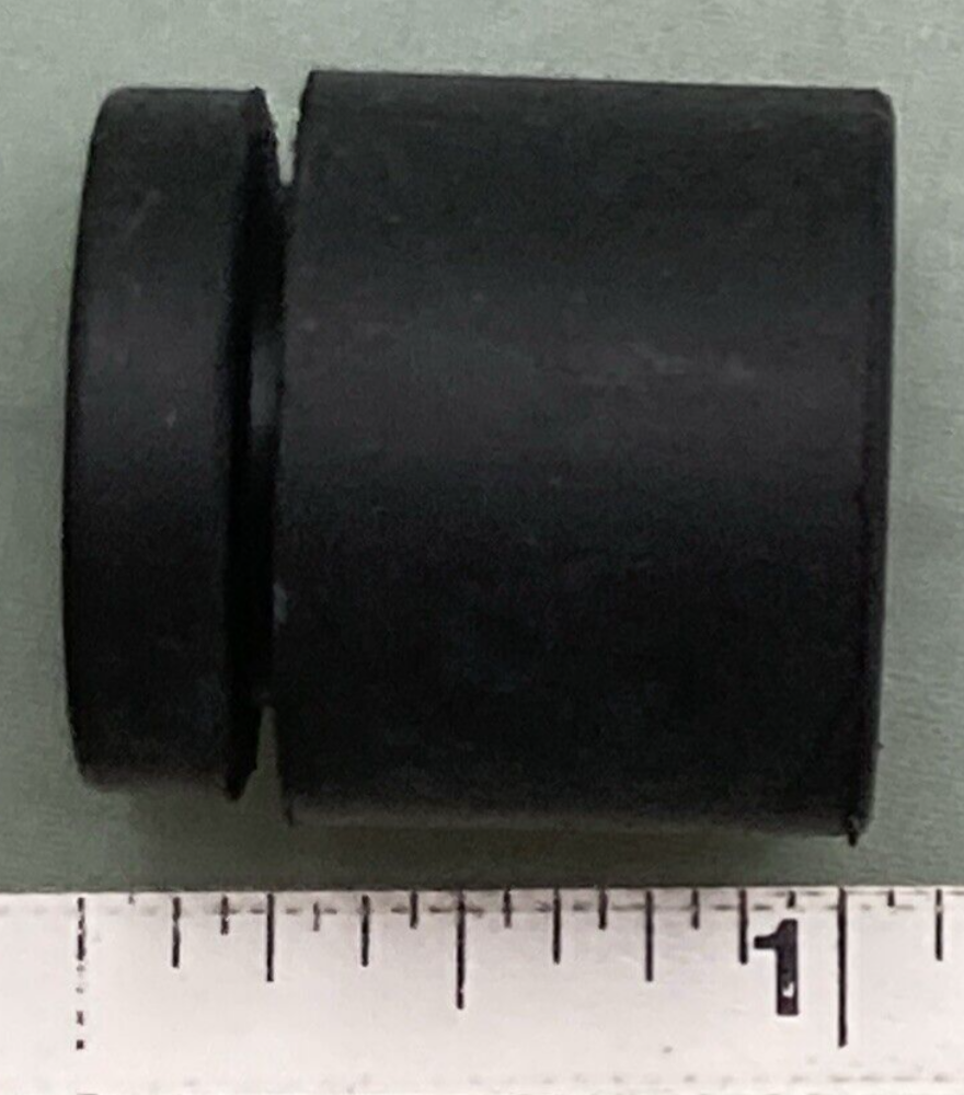 NEW GENUINE YAMAHA 90480-17507 GROMMET GUARD