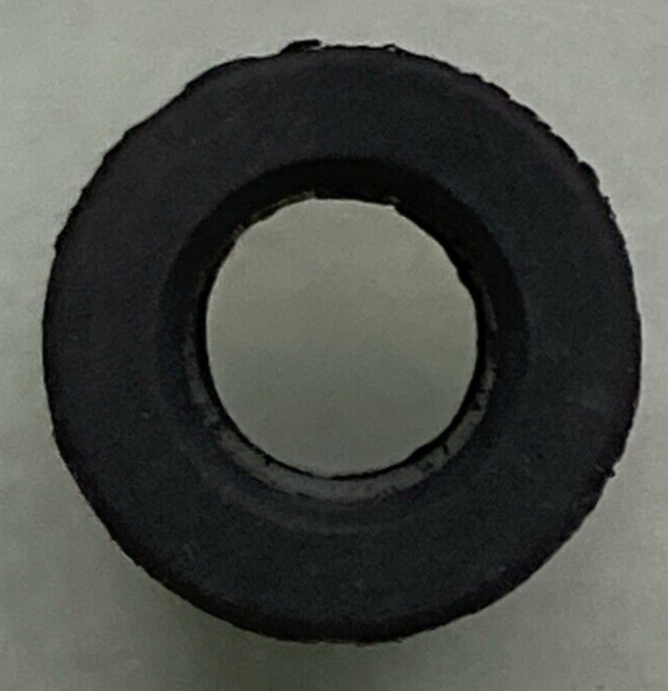 NEW GENUINE YAMAHA 90480-17507 GROMMET GUARD