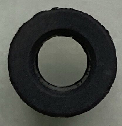 NEW GENUINE YAMAHA 90480-17507 GROMMET GUARD