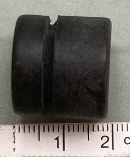 NEW GENUINE YAMAHA 90480-14104 GROMMET METER