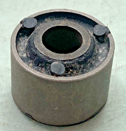NEW REPLACES HONDA 41241-307-010 BUSH, Rr.