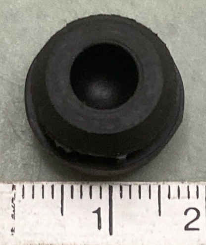 NEW GENUINE YAMAHA 90480-12012 GROMMET AIR FILTER