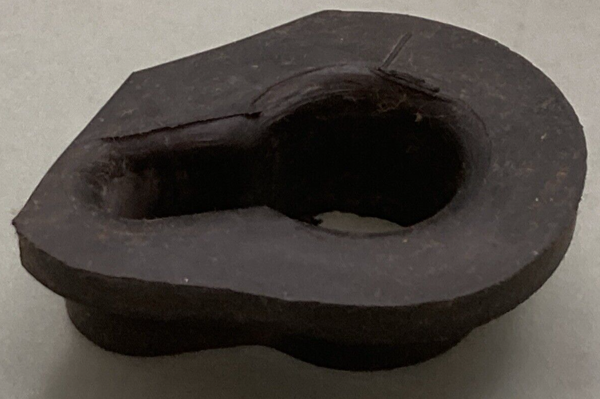 NEW REPLACES YAMAHA 5G2-84366-00 Damper Headlight 1 LEFT