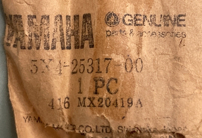 NEW GENUINE YAMAHA 5X4-25317-00 SPACER