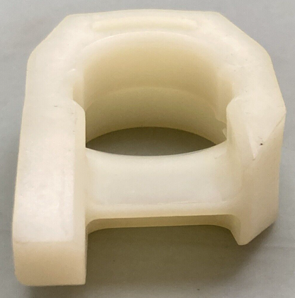 NEW GENUINE YAMAHA 4V1-22151-00 Seal Guard