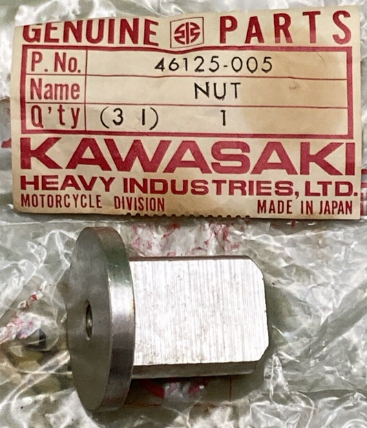 NEW GENUINE KAWASAKI 46125-005 STEERING DAMPER GUIDE NUT