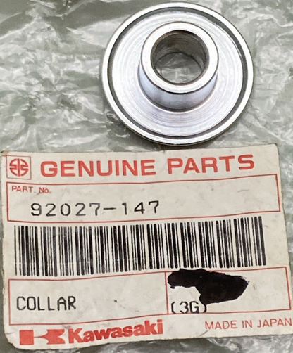 NEW GENUINE KAWASAKI 92027-147 COLLAR