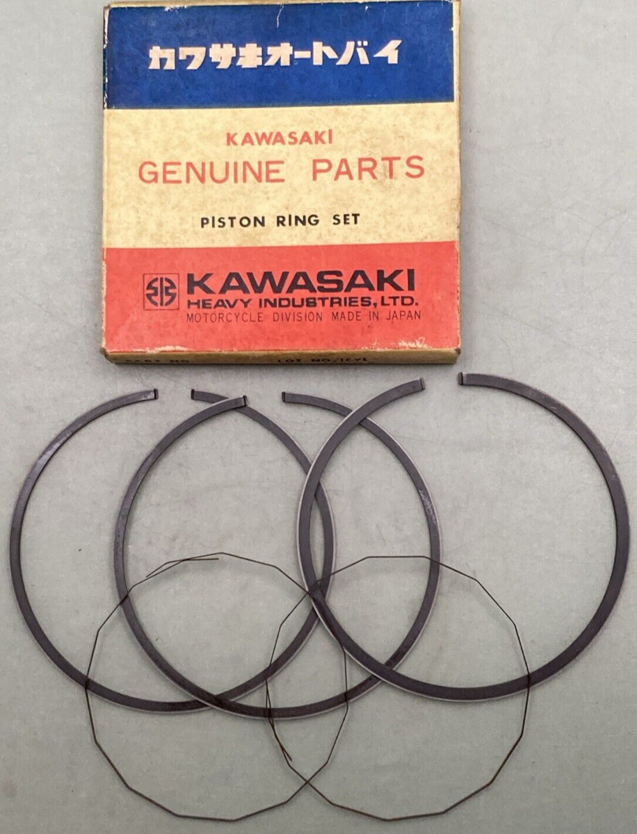 NEW GENUINE KAWASAKI 13024-031 PISTON Ring Set 1.00