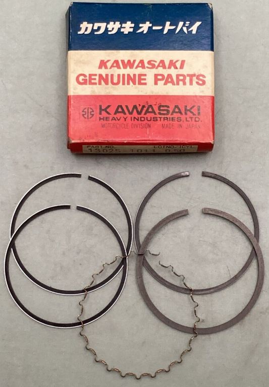 NEW GENUINE KAWASAKI 13025-1011 PISTON Ring Set 0.50
