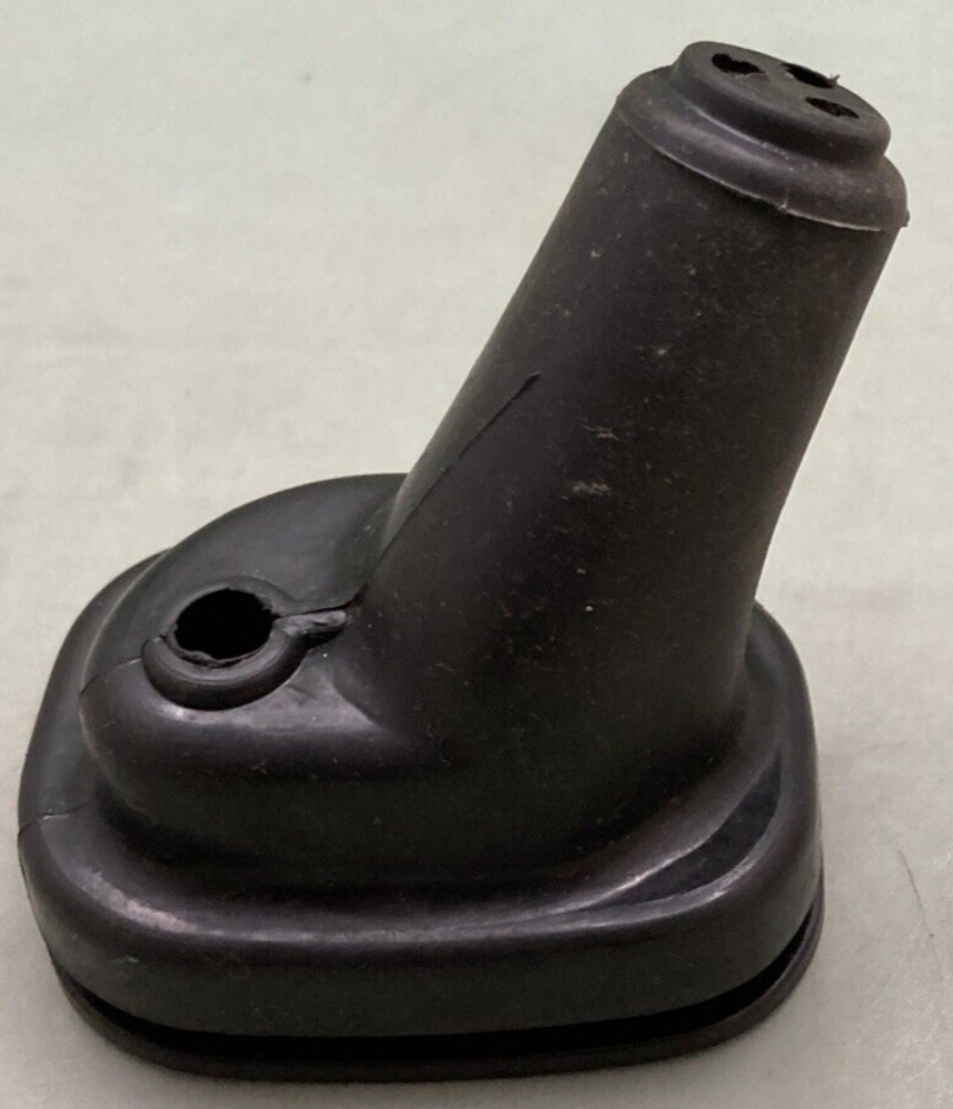 NEW REPLACES KAWASAKI 14038-033 CAP CARBURETOR