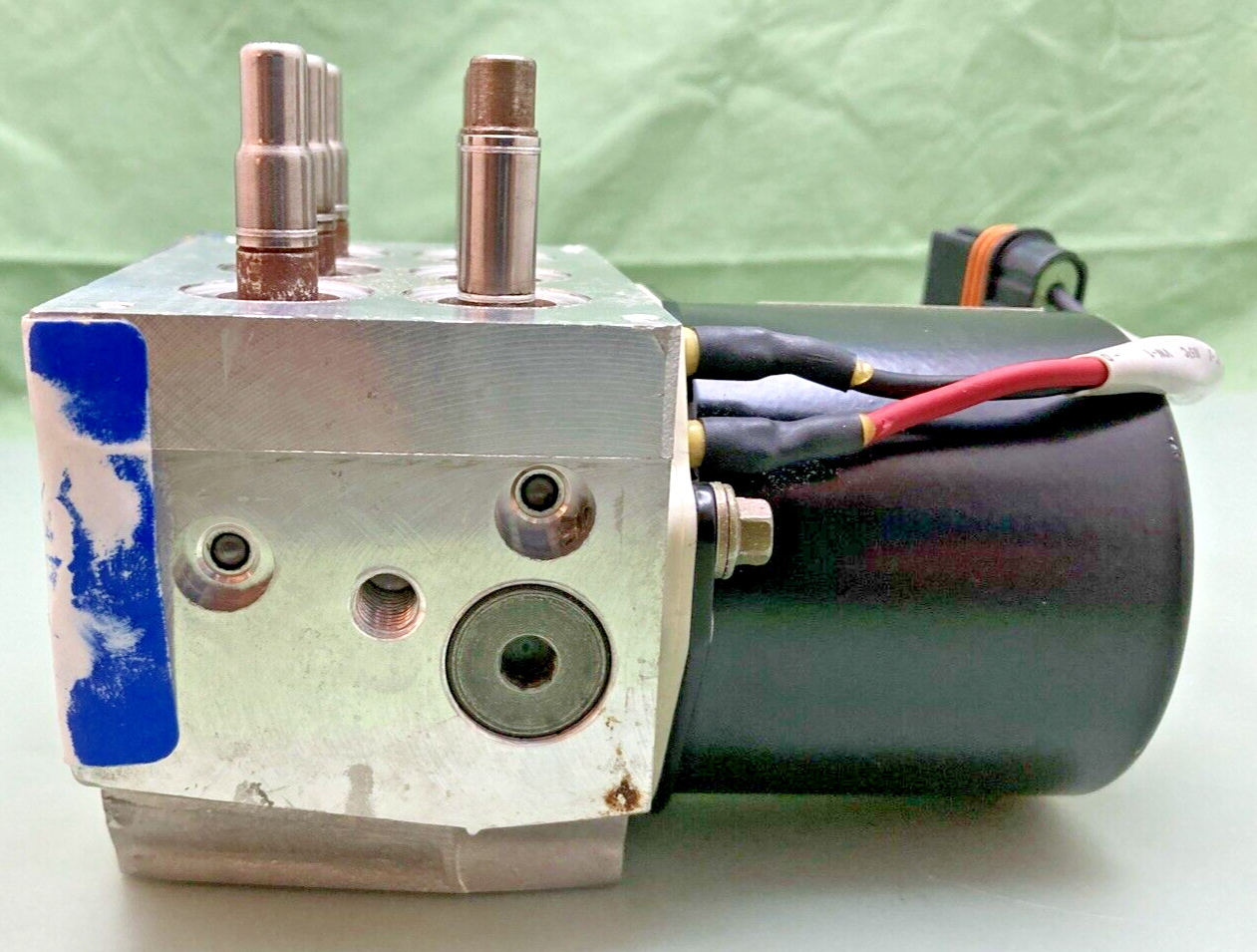 NEW REPLACES GM 19149234 BRAKE PRESSURE MODULATOR VALVE ASSEMBLY
