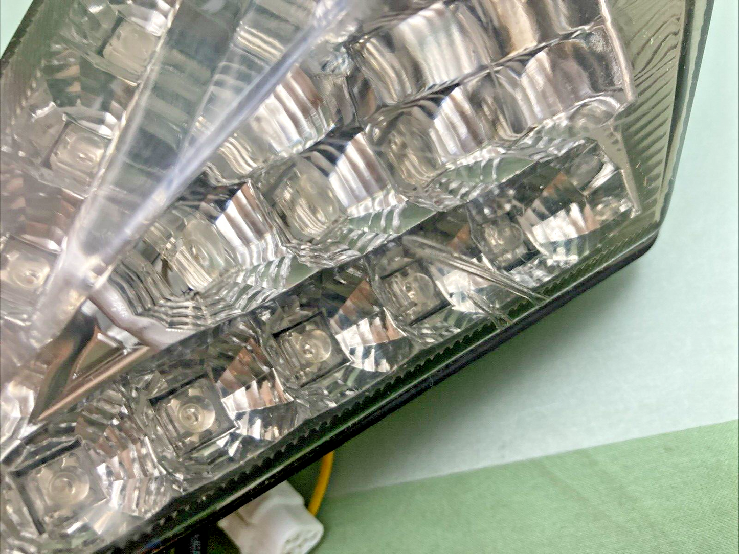 NEW REPLACES THREE T FS-47YF073 BRAKE TAIL RUNNING LIGHT LICENSE PLATE LAMP