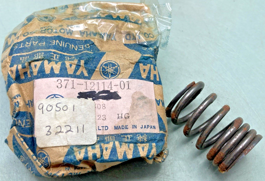NEW GENUINE YAMAHA 371-12114-01 SPRING, COMPRESSION