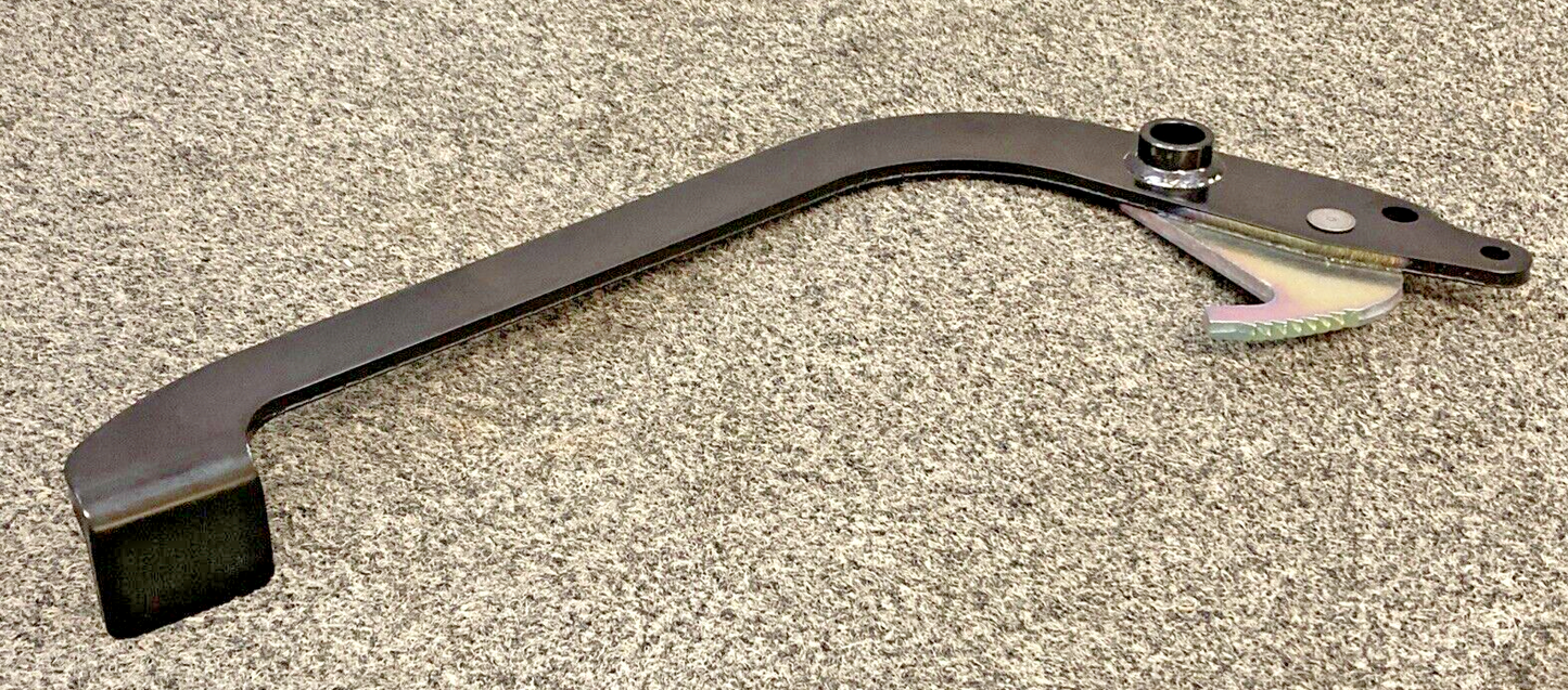 NEW GENUINE KAWASAKI 13320-0025 Lever Assembly, Brake Pedal