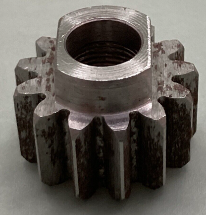 NEW GENUINE KAWASAKI 16084-003 PINION OIL PUMP