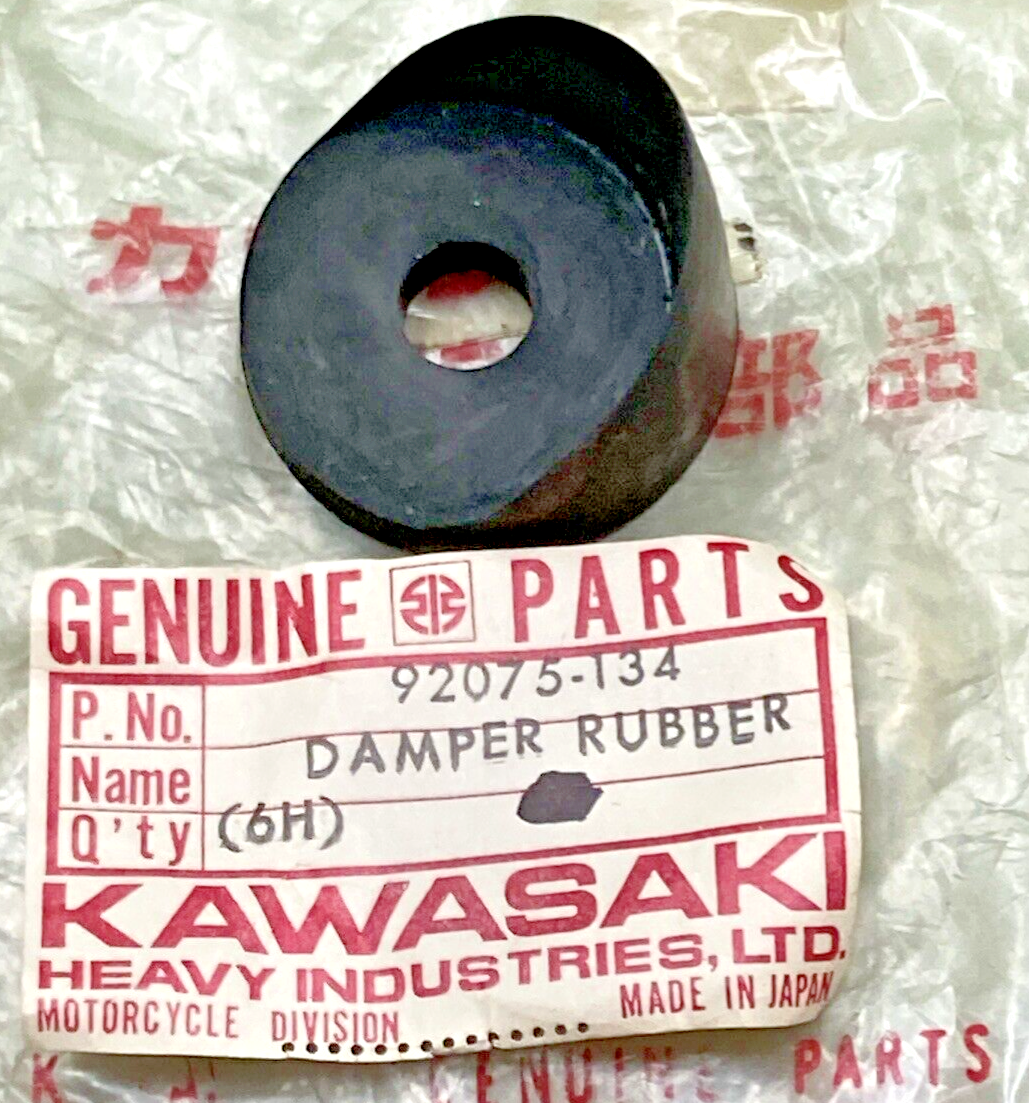 NEW GENUINE KAWASAKI 92075-134 DAMPER RUBBER