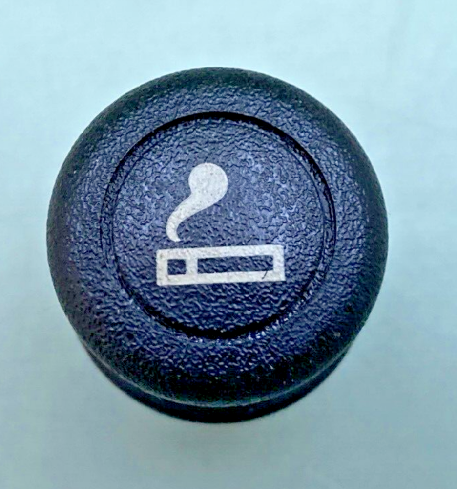NEW REPLACES GM 11516140 CIGARETTE LIGHTER