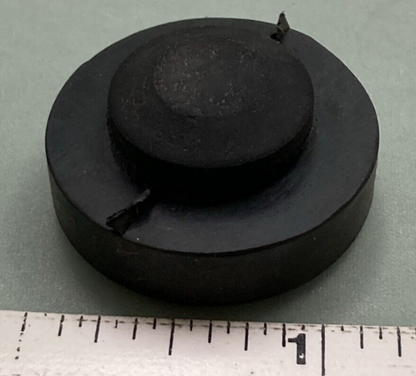 NEW GENUINE KAWASAKI 92075-157 DAMPER RUBBER