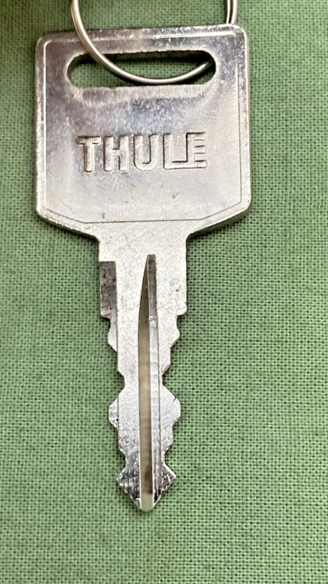NEW GENUINE THULE N168 ROOF RACK LOCK SET BARREL LOCK & KEY