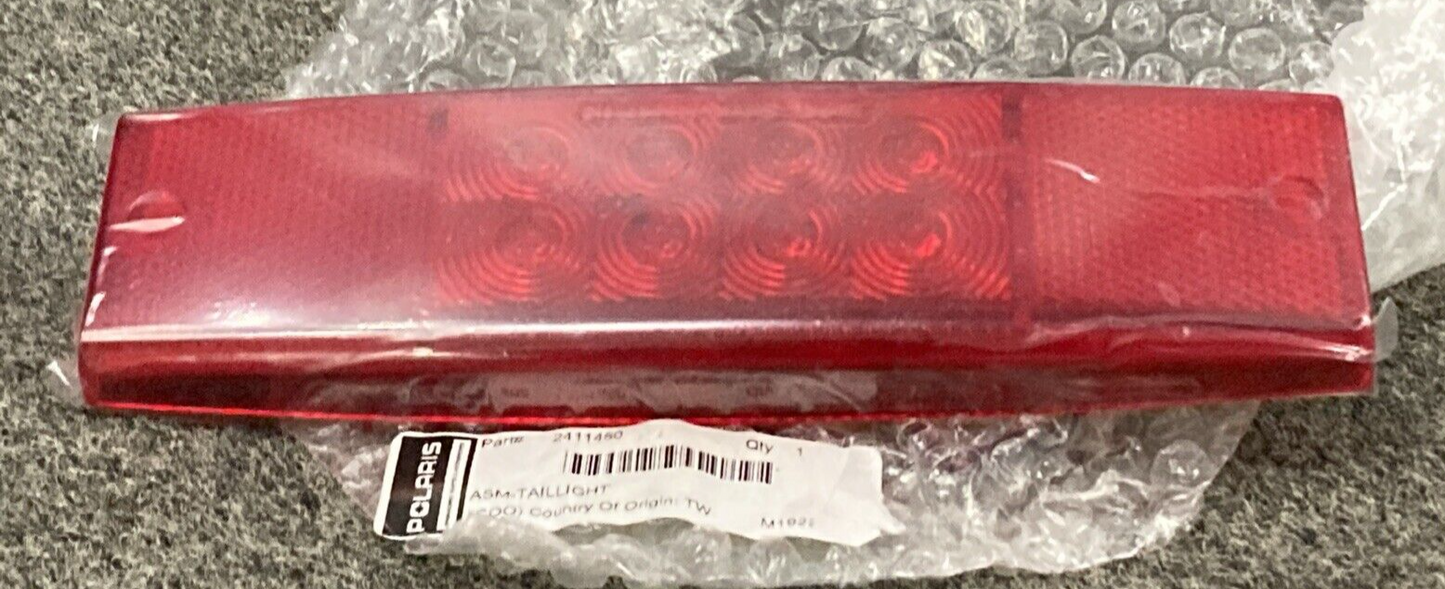 NEW GENUINE POLARIS 2411450 Asm - Taillight