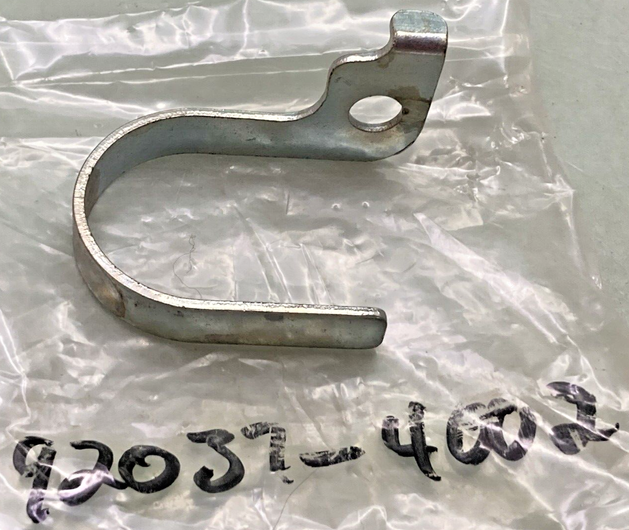 NEW REPLACES KAWASAKI 92037-4002 CLAMP GUIDE