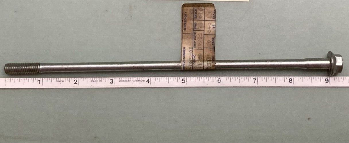 NEW REPLACES YAMAHA 90105-08195-00 BOLT FLANGE