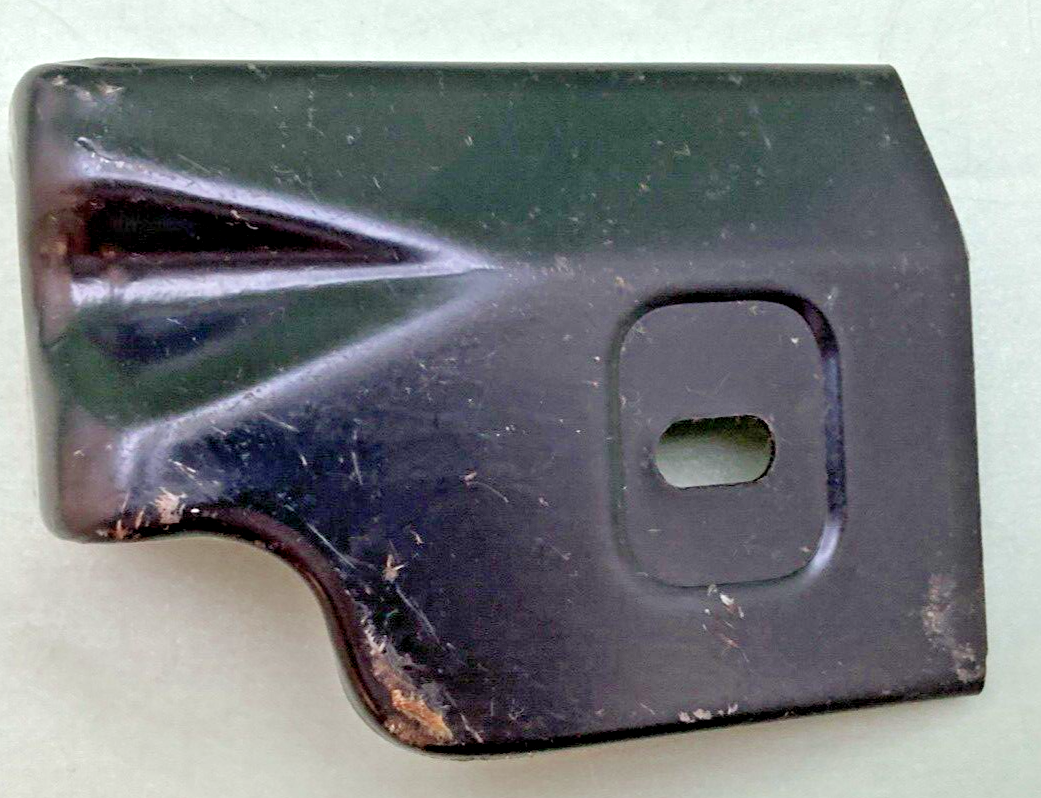 NEW REPLACES GM 10242365 BRACKET, HEADLAMP HOUSING RH