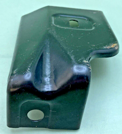 NEW REPLACES GM 10242365 BRACKET, HEADLAMP HOUSING RH