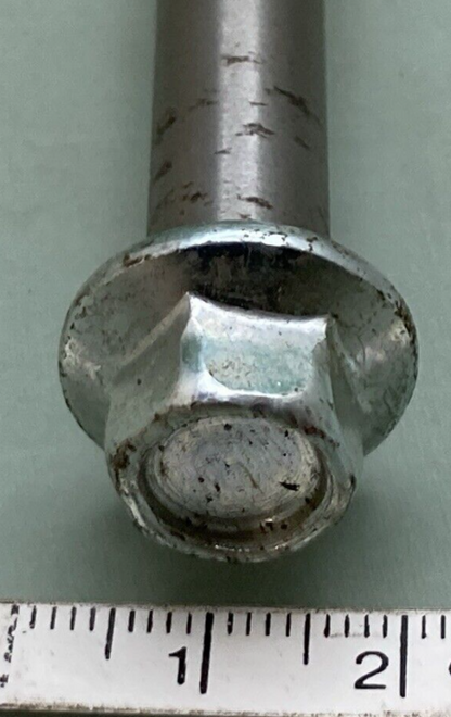 NEW GENUINE HONDA 44301-041-680 AXLE FRONT WHEEL