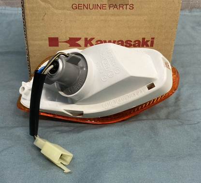 NEW GENUINE KAWASAKI 23040-1245 Lamp - Signal, Fr, Lh