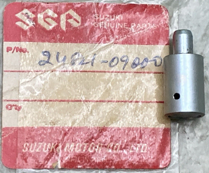 NEW GENUINE SUZUKI 24821-09000 Plug Breather