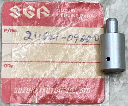 NEW GENUINE SUZUKI 24821-09000 Plug Breather