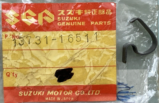 NEW GENUINE SUZUKI 13731-16511 NUT AIR CLEANER CLIP